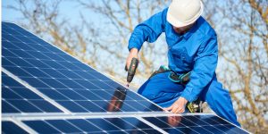 Installation Maintenance Panneaux Solaires Photovoltaïques à Cerbère